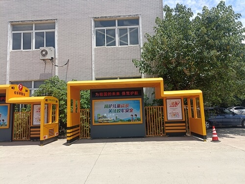 公交站臺制作_城市公交候車亭_城市公交站臺